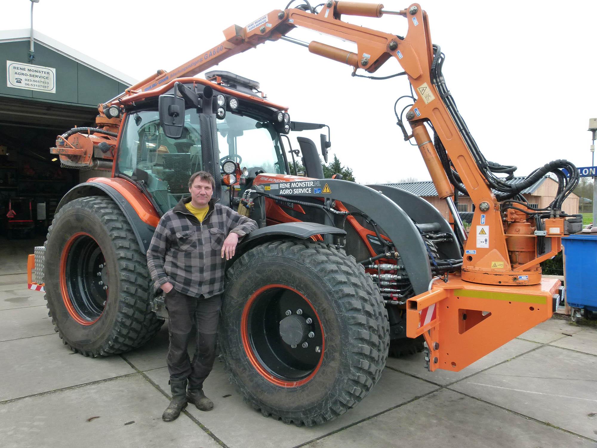 “Valtra wordt gemaakt voor zwaar werk. Het monteren van een zwaar aanbouwframe voor mijn werk­tuigen was geen enkel probleem.”